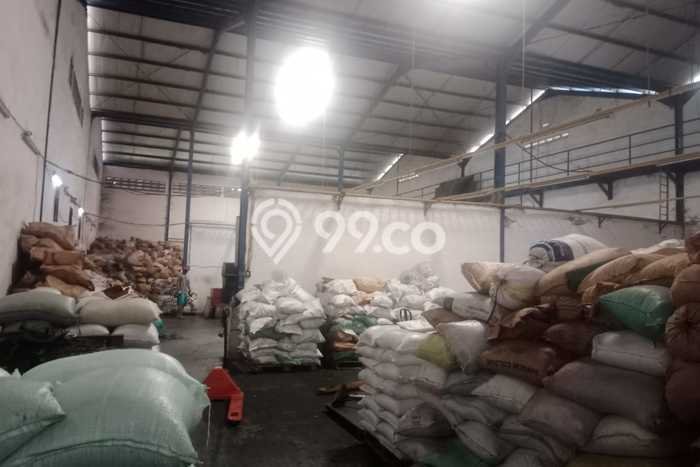 Gudang untuk disewa di Pakuhaji punya LT 1300m2 & LB 1555m2 harga sewa kompetitif Gudang untuk disewa di Pakuhaji punya LT 1300m2 & LB 1555m2 harga sewa kompetitif