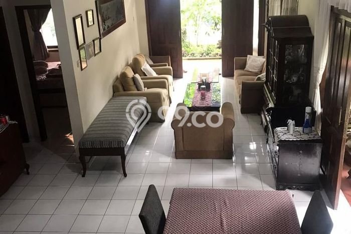 Jual Rumah Mewah Megah Dengan View Eksklusif di Sayap Dago, Bandung Jual Rumah Mewah Megah Dengan View Eksklusif di Sayap Dago, Bandung