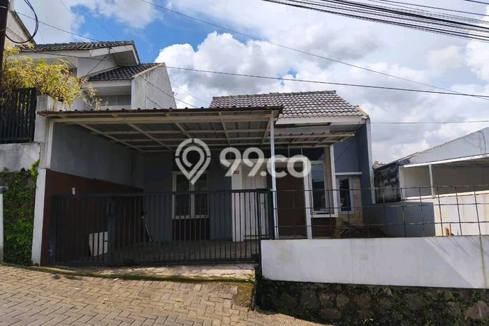 Disewakan Rumah Konsep Minimalis di Cimenyan Bandung dengan 2 KT Disewakan Rumah Konsep Minimalis di Cimenyan Bandung dengan 2 KT