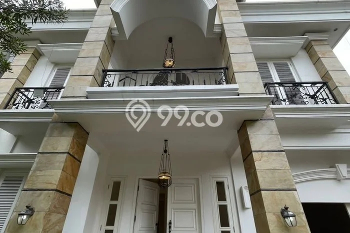 Dijual Rumah Mewah Exclusive di Cilandak, Jakarta Selatan Dijual Rumah Mewah Exclusive di Cilandak, Jakarta Selatan