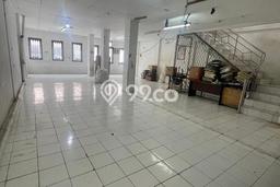 INVESTASI POTENSIAL! Ruko di Kalideres, Luas 412m2m², Potensi ROI Tinggi INVESTASI POTENSIAL! Ruko di Kalideres, Luas 412m2m², Potensi ROI Tinggi