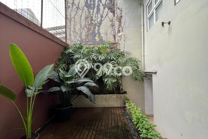Ruko Komersial Dijual di BSD Tangerang Selatan LT 50m2 & LB 90m2 Ruko Komersial Dijual di BSD Tangerang Selatan LT 50m2 & LB 90m2