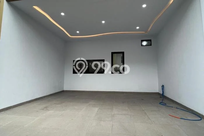 Hunian Mewah Dijual LT 218m2 di BSD, Tangerang Selatan Hunian Mewah Dijual LT 218m2 di BSD, Tangerang Selatan