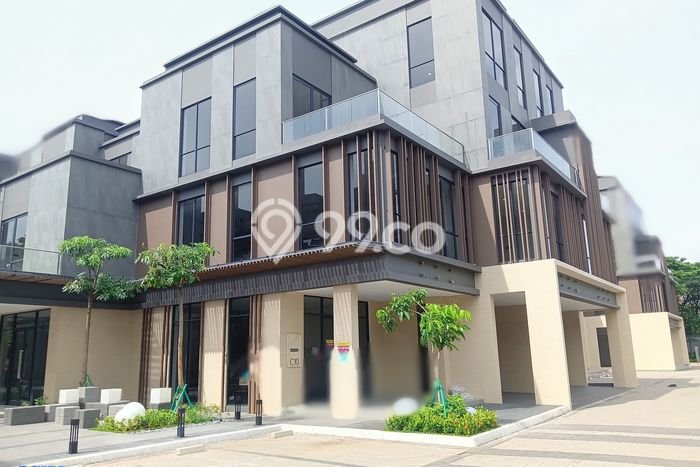 Ruko disewakan di BSD Tangerang Selatan dengan luas bangunan 215m2 Ruko disewakan di BSD Tangerang Selatan dengan luas bangunan 215m2