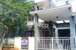 Disewakan Hunian Konsep Minimalis di Serpong Tangerang Selatan dengan 5 KT Disewakan Hunian Konsep Minimalis di Serpong Tangerang Selatan dengan 5 KT