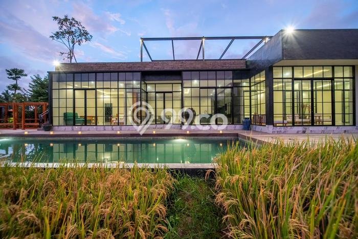 Vila Kawasan , Luas 800m2m², Area Premium Vila Kawasan , Luas 800m2m², Area Premium