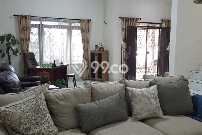 Rumah Minimalis 4 KT di Soekarno Hatta Bandung Semi Furnished Rumah Minimalis 4 KT di Soekarno Hatta Bandung Semi Furnished