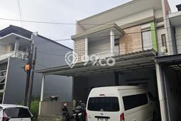 Siap Huni Rumah Mewah 5 Kamar di Andir Dekat ke Mana Saja Siap Huni Rumah Mewah 5 Kamar di Andir Dekat ke Mana Saja