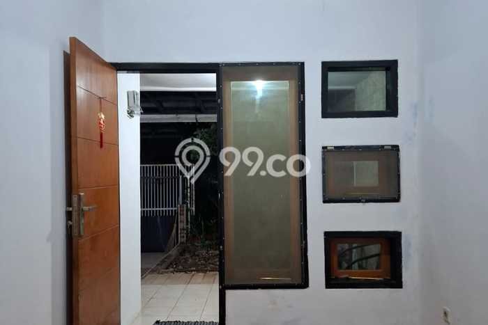 For Sale Rumah 2 Kamar Lokasi Strategis Nyaman dan Strategis di Arcamanik For Sale Rumah 2 Kamar Lokasi Strategis Nyaman dan Strategis di Arcamanik