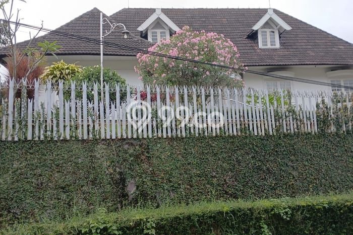 Rumah Luxury Modern Siap Huni di Setra Sari Bandung Rumah Luxury Modern Siap Huni di Setra Sari Bandung