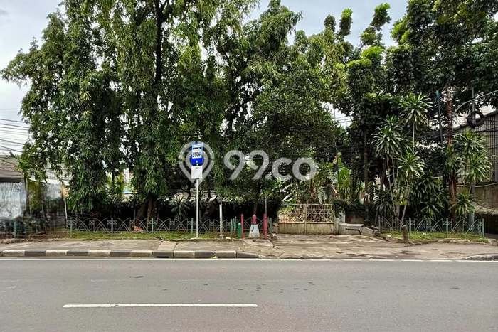 Lahan Strategis di Kebayoran Baru Dijual dengan Luas 635m2 Lahan Strategis di Kebayoran Baru Dijual dengan Luas 635m2
