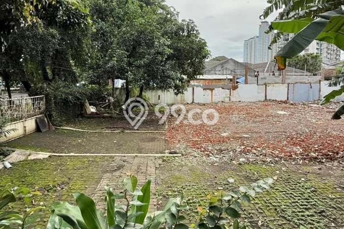 Lahan Strategis di Kebayoran Baru Dijual dengan Luas 635m2 Lahan Strategis di Kebayoran Baru Dijual dengan Luas 635m2