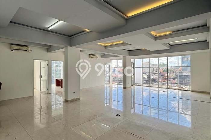 Kantor Dijual di Jakarta Selatan LT 250m2 & LB 600m2 Lokasi Terbaik! Kantor Dijual di Jakarta Selatan LT 250m2 & LB 600m2 Lokasi Terbaik!