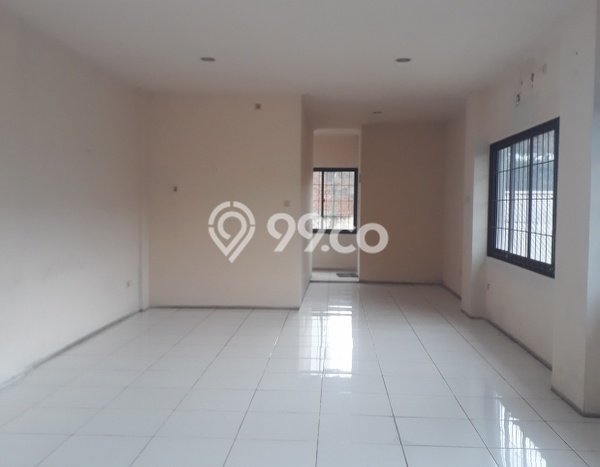 Ruko Disewa di Bandung dengan LB 200m2 Area Komersial Ramai Ruko Disewa di Bandung dengan LB 200m2 Area Komersial Ramai