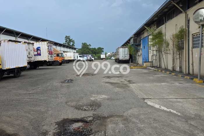 Tanah Disewa di Soekarno Hatta Strategis dan Memiliki Luas 2000m2 Tanah Disewa di Soekarno Hatta Strategis dan Memiliki Luas 2000m2