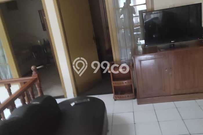 For Sale Rumah 5 Kamar Lokasi Strategis Nyaman dan Strategis di Antapani For Sale Rumah 5 Kamar Lokasi Strategis Nyaman dan Strategis di Antapani