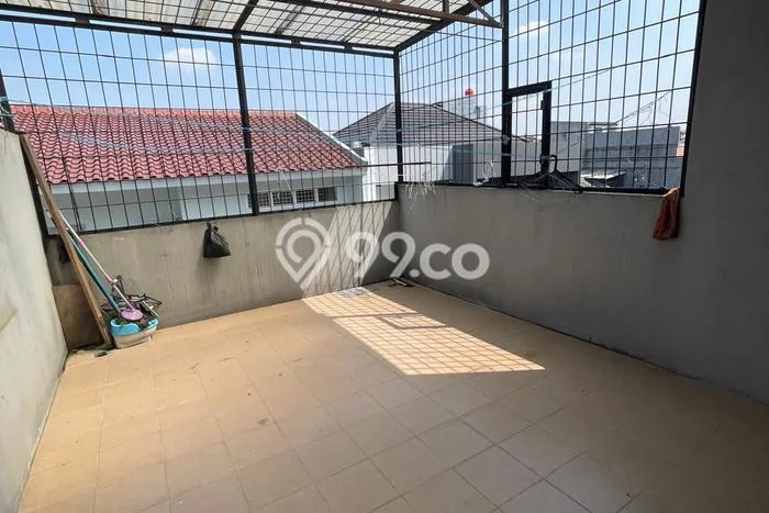 LOKASI PREMIUM! Rumah di Tanjung Duren, 2 KM, Lingkungan Tenang, Luas 44m² Bangunan 60m² LOKASI PREMIUM! Rumah di Tanjung Duren, 2 KM, Lingkungan Tenang, Luas 44m² Bangunan 60m²