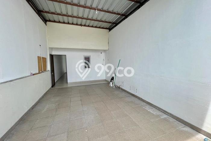 Rumah Disewakan Jakarta Barat LT 76m2 LB 224m2 Area Jelambar Rumah Disewakan Jakarta Barat LT 76m2 LB 224m2 Area Jelambar