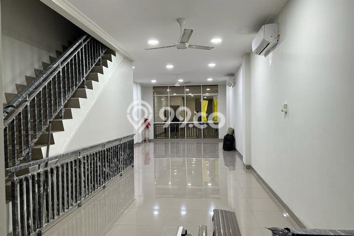 Ruko Bagus Dijual LB 270m2 Lokasi Strategis Jakarta Utara Area Cocok untuk Berbisnis Ruko Bagus Dijual LB 270m2 Lokasi Strategis Jakarta Utara Area Cocok untuk Berbisnis