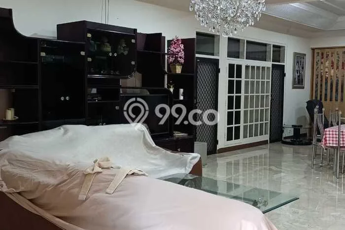 UNIT TERBATAS! Rumah di Joglo, 3 KT, Luas 356m² Bangunan 208m² UNIT TERBATAS! Rumah di Joglo, 3 KT, Luas 356m² Bangunan 208m²