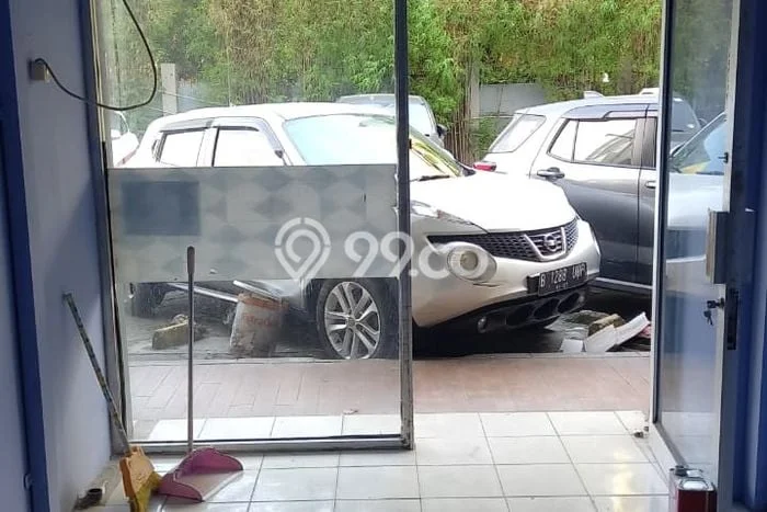 Ruko Dijual di Prime Area Jakarta Barat Luas 20m2 Ruko Dijual di Prime Area Jakarta Barat Luas 20m2