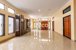 Dijual! Komersial di Bekasi Bekasi LT 243m2 / LB 300m2 Kawasan Bisnis Dijual! Komersial di Bekasi Bekasi LT 243m2 / LB 300m2 Kawasan Bisnis