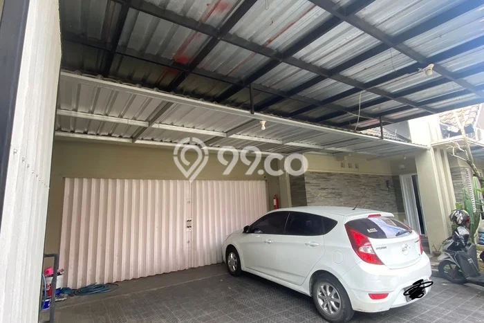 Rumah Akses Mudah area Depok, Sleman, LT 251m2m² Bangunan 300m2m² Rumah Akses Mudah area Depok, Sleman, LT 251m2m² Bangunan 300m2m²