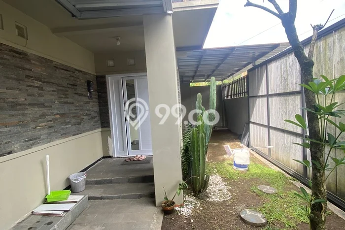 Rumah Akses Mudah area Depok, Sleman, LT 251m2m² Bangunan 300m2m² Rumah Akses Mudah area Depok, Sleman, LT 251m2m² Bangunan 300m2m²