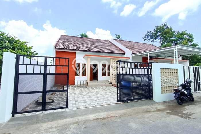 Rumah Modern Cantik 3 Kamar Bisa Langsung Pindah di Depok Rumah Modern Cantik 3 Kamar Bisa Langsung Pindah di Depok