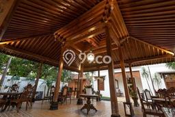 HARGA SPESIAL! Rumah Modern area Kotagede, Yogyakarta, LT 1200m2m² LB 350m2m² Bisa Nego! HARGA SPESIAL! Rumah Modern area Kotagede, Yogyakarta, LT 1200m2m² LB 350m2m² Bisa Nego!