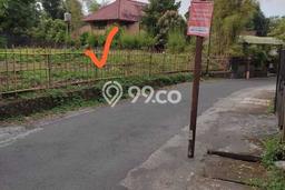 Lahan Strategis di Ngaglik Dijual dengan Luas 1012m2 Lahan Strategis di Ngaglik Dijual dengan Luas 1012m2