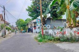 Jual Tanah Area Prospektif Kawasan Depok, Luas 415m2m², Akses Depok, Sleman, Sleman Jual Tanah Area Prospektif Kawasan Depok, Luas 415m2m², Akses Depok, Sleman, Sleman