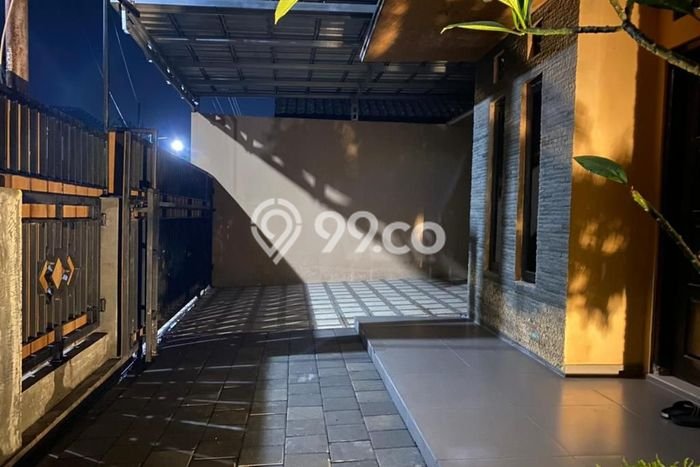 Jual Rumah Favorit Siap Huni LB 260m2 di Mlati, Sleman Jual Rumah Favorit Siap Huni LB 260m2 di Mlati, Sleman