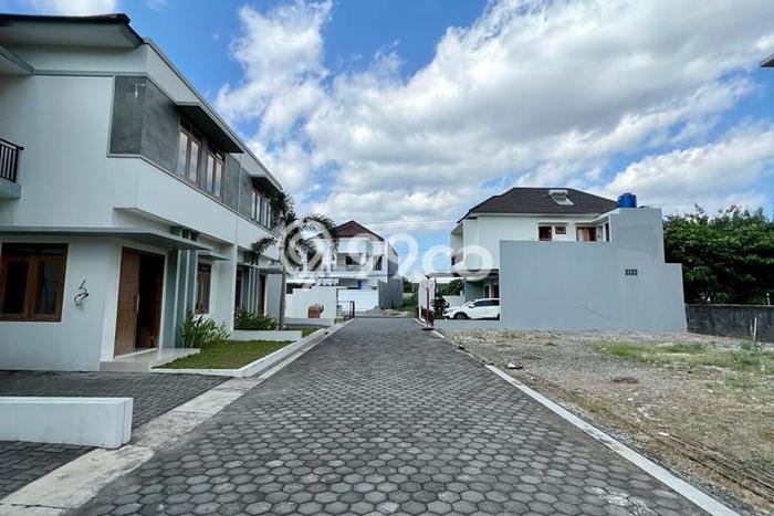 For Sale Rumah Mewah Exclusive di Mlati, Sleman For Sale Rumah Mewah Exclusive di Mlati, Sleman