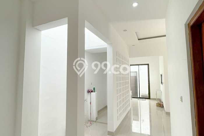 Dijual Rumah Strategis Bagus Punya 2 KT di Depok Sleman SHM Dijual Rumah Strategis Bagus Punya 2 KT di Depok Sleman SHM
