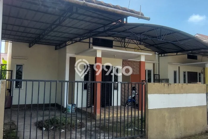Rumah 3 KT 1 KM LT 75m2m², Luas Bangunan 152m2m² di Pontianak Kota, Pontianak Rumah 3 KT 1 KM LT 75m2m², Luas Bangunan 152m2m² di Pontianak Kota, Pontianak