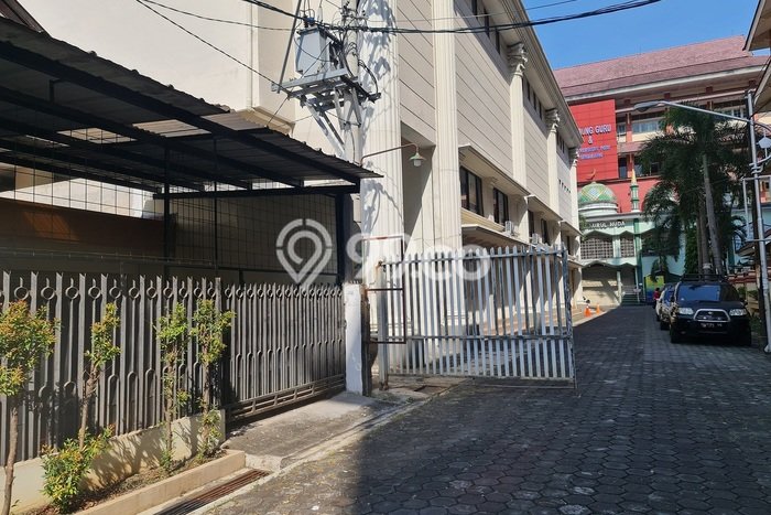 Unit Kost Dijual di Karang Tempel dengan 19 Kamar Kawasan Ramai Unit Kost Dijual di Karang Tempel dengan 19 Kamar Kawasan Ramai