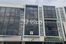 Ruko Dijual di Tangerang LT 48m2 & LB 137m2 Lokasi Terbaik! Ruko Dijual di Tangerang LT 48m2 & LB 137m2 Lokasi Terbaik!