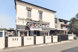 Dijual Rumah Luas Elegan Dengan View Eksklusif di Cipete, Jakarta Selatan Dijual Rumah Luas Elegan Dengan View Eksklusif di Cipete, Jakarta Selatan
