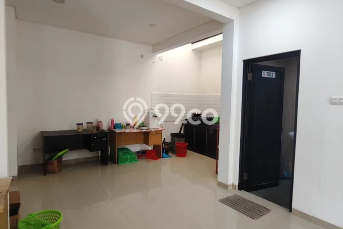 HUNIAN PREMIUM! Rumah di Tanjung Barat, 7 KT, Kawasan Prospektif, LT 300m² Bangunan 400m² HUNIAN PREMIUM! Rumah di Tanjung Barat, 7 KT, Kawasan Prospektif, LT 300m² Bangunan 400m²