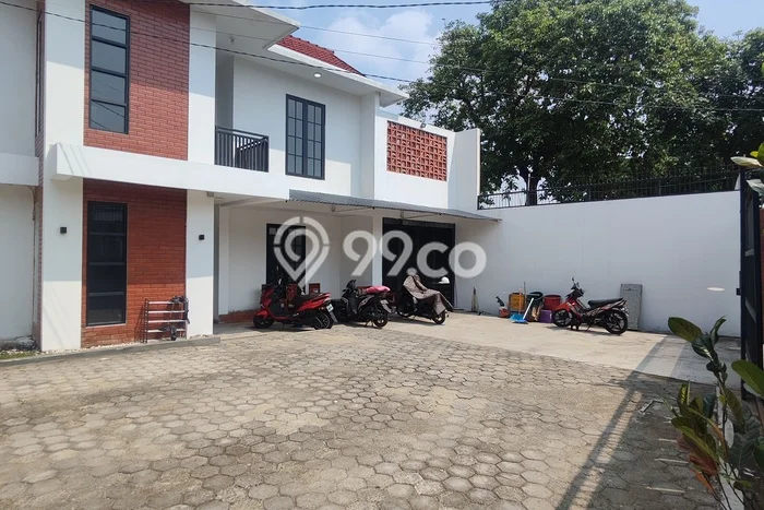 HUNIAN PREMIUM! Rumah di Tanjung Barat, 7 KT, Kawasan Prospektif, LT 300m² Bangunan 400m² HUNIAN PREMIUM! Rumah di Tanjung Barat, 7 KT, Kawasan Prospektif, LT 300m² Bangunan 400m²