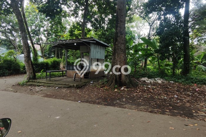 Lahan Strategis di Ciputat Dijual dengan Luas 2436m2 Lahan Strategis di Ciputat Dijual dengan Luas 2436m2