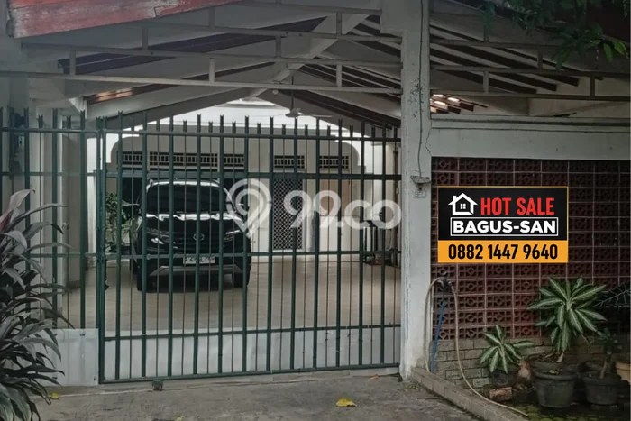 For Sale Hunian Elegan Cozy di Jakarta Pusat For Sale Hunian Elegan Cozy di Jakarta Pusat