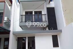 Rumah Modern Cantik 3 KT Bisa Langsung Pindah di Ciledug Rumah Modern Cantik 3 KT Bisa Langsung Pindah di Ciledug