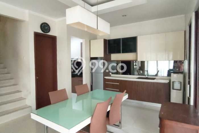 Rumah Luxury Modern Tanpa Renovasi di Bintaro Tangerang Selatan Rumah Luxury Modern Tanpa Renovasi di Bintaro Tangerang Selatan