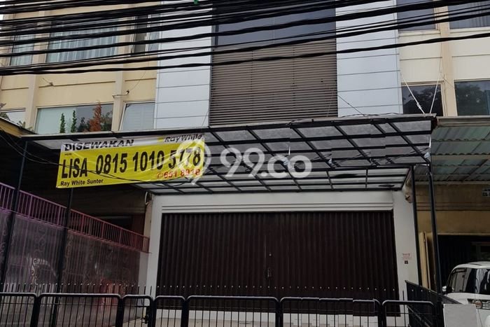 Ruko Dijual di Jakarta Utara LT 224m2 & LB 550m2 Lokasi Terbaik! Ruko Dijual di Jakarta Utara LT 224m2 & LB 550m2 Lokasi Terbaik!