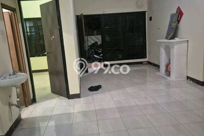 Rumah sewa siap pakai 3 Kamar Tidur di Sunter, Jakarta Utara Rumah sewa siap pakai 3 Kamar Tidur di Sunter, Jakarta Utara