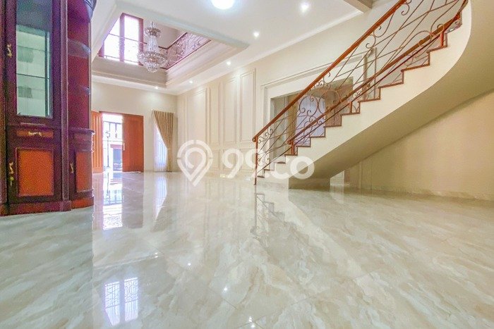 Rumah Luxury Modern Siap Huni di Bintaro Tangerang Selatan Rumah Luxury Modern Siap Huni di Bintaro Tangerang Selatan