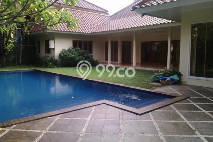 Disewakan! Rumah 8 Kamar Tidur &
3 Kamar Mandi di Cipete, Jakarta Selatan Disewakan! Rumah 8 Kamar Tidur &
3 Kamar Mandi di Cipete, Jakarta Selatan