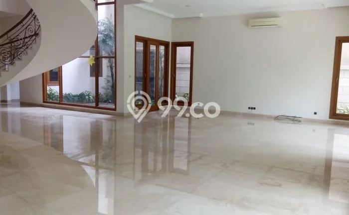 Rumah sewa siap huni 5 KT di Pejaten, Jakarta Selatan Rumah sewa siap huni 5 KT di Pejaten, Jakarta Selatan